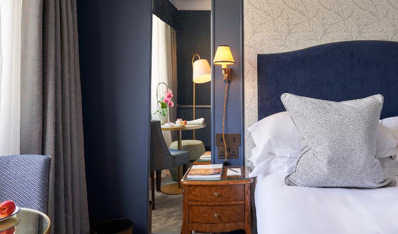 The Capital Hotel, Apartments  & Townhouse - Oda