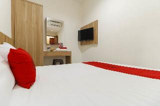 RedDoorz @ Nagoya Indah fotoÄŸrafÄ±