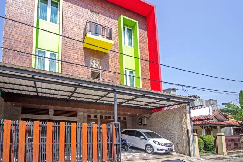 RedDoorz near Trans Studio Mall 2 - Genel