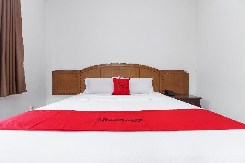 RedDoorz near Trans Studio Mall 3 - Oda