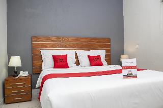 RedDoorz Plus near Asia Afrika 3 fotoÄŸrafÄ±