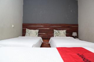 RedDoorz Plus near Asia Afrika 3 fotoÄŸrafÄ±