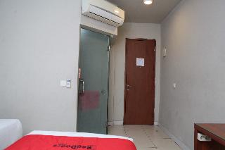 RedDoorz Plus near Asia Afrika 3 fotoÄŸrafÄ±