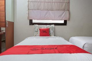 RedDoorz Plus near Asia Afrika 3 fotoÄŸrafÄ±