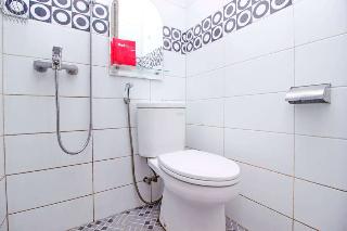 RedDoorz Plus near Isola UPI fotoÄŸrafÄ±