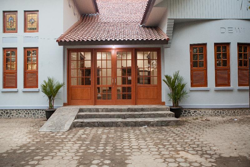 RedDoorz Plus near Pasundan University - Genel