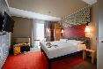 ibis Regensburg Zentrum oda fotoğrafı
