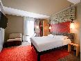 ibis Regensburg Zentrum oda fotoğrafı