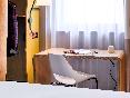 ibis Regensburg Zentrum oda fotoğrafı