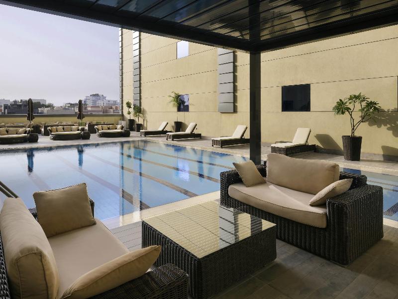 Adagio Aparthotel Jeddah Malik Road - Havuz