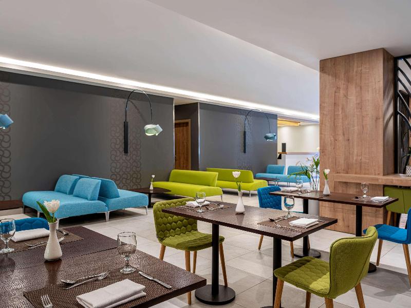 Adagio Aparthotel Jeddah Malik Road - Restoran