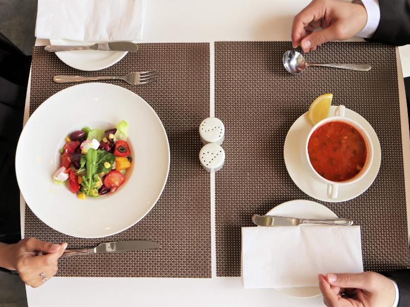 Adagio Aparthotel Jeddah Malik Road - Restoran