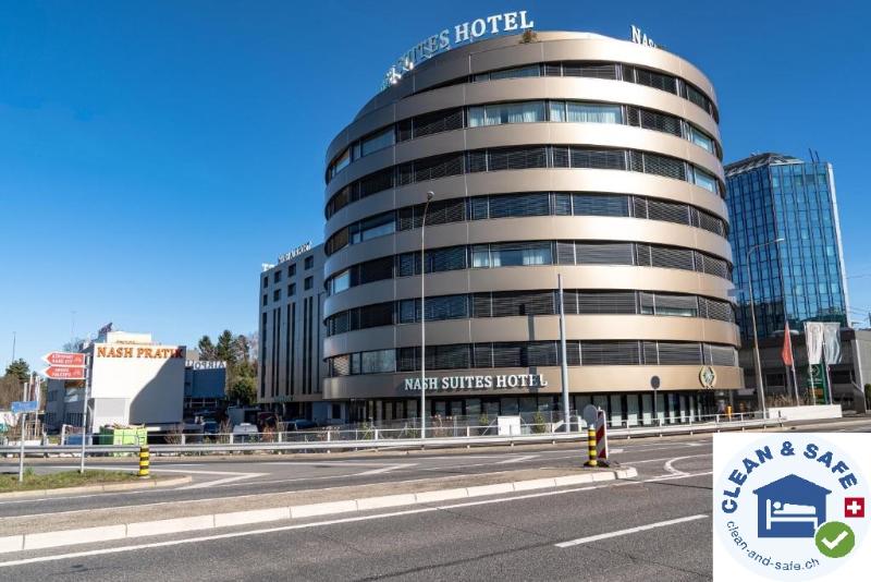 Nash Suites Airport Hotel - Genel