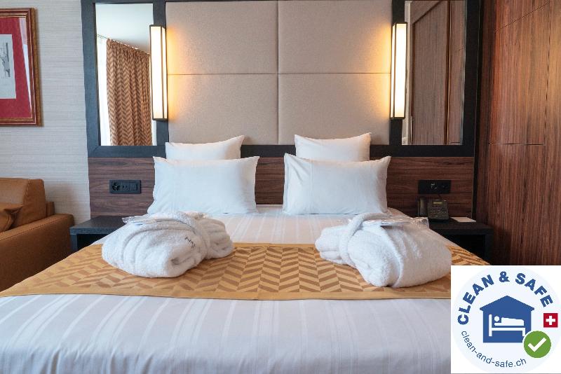 Nash Suites Airport Hotel - Oda