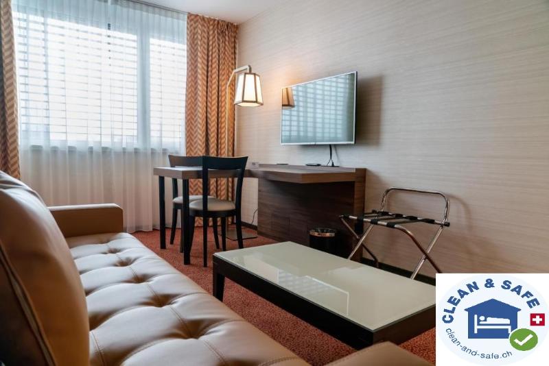 Nash Suites Airport Hotel - Oda