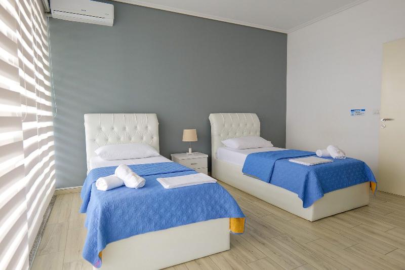 Oceanic Overview Suites - Oda