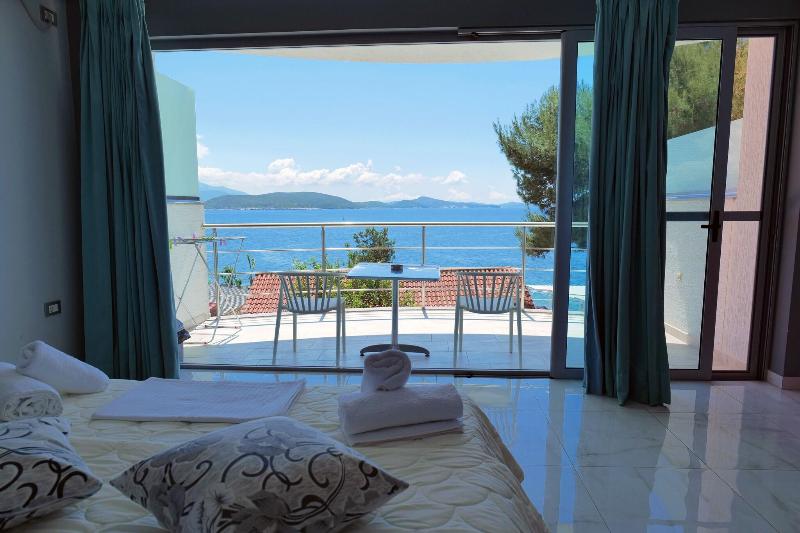 Oceanic Overview Suites - Oda