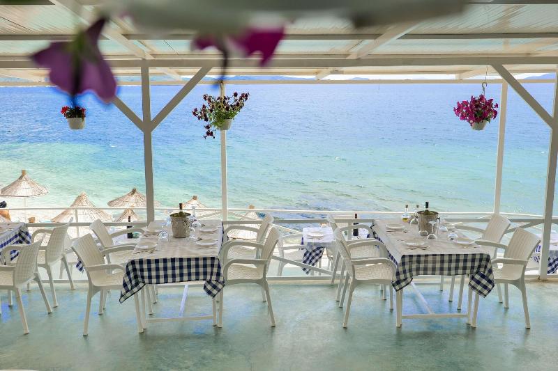 Oceanic Overview Suites - Restoran