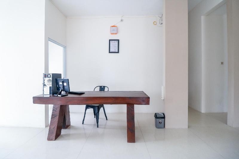 Urbanview Hotel AVA Banjarmasin - Lobi