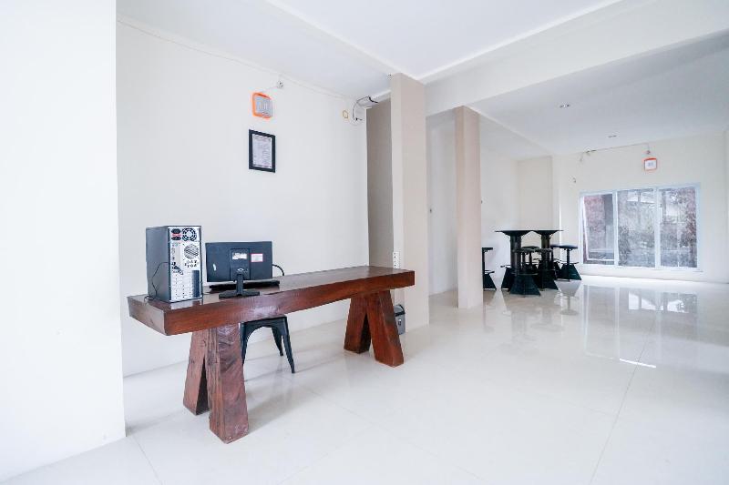 Urbanview Hotel AVA Banjarmasin - Lobi