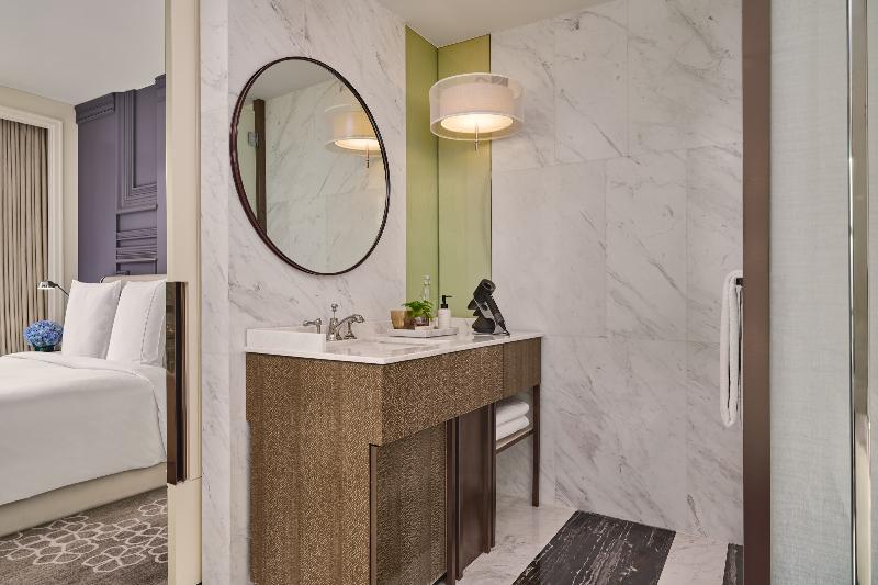 Rosewood Bangkok - Oda