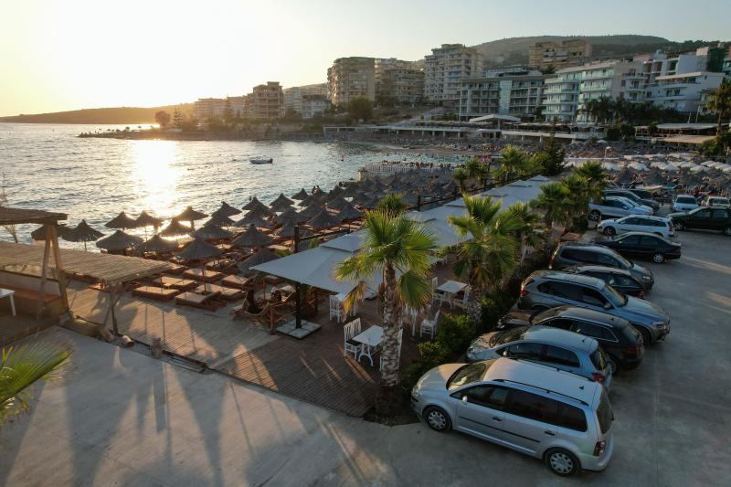 Sunset Aparthotel - Genel