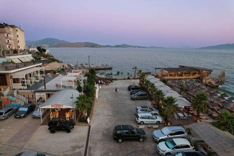 Sunset Aparthotel - Genel