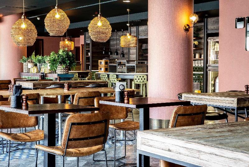 Waterfront Hotel Southport - Bar