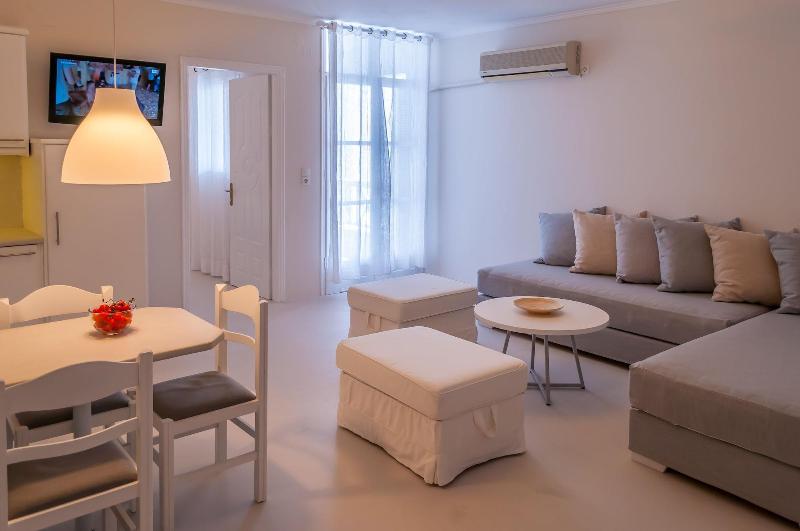 Milos Bay Suites - Oda