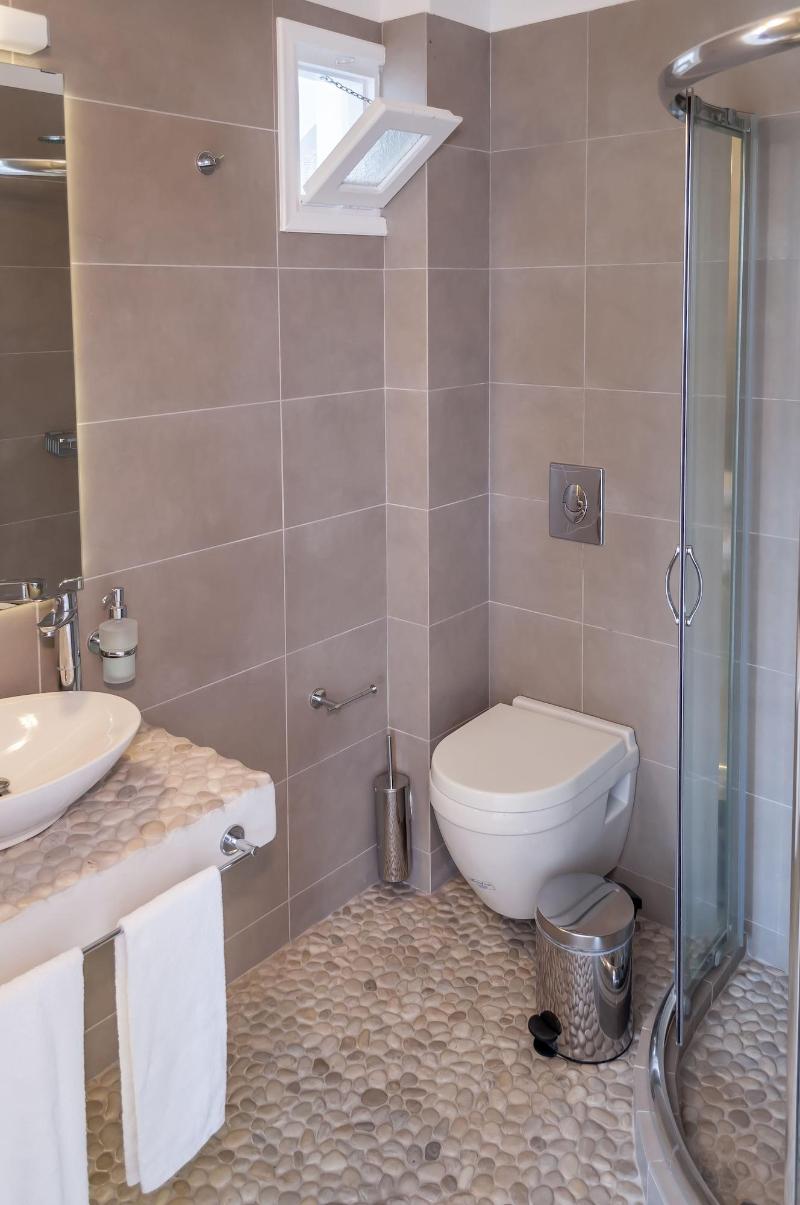 Milos Bay Suites - Oda