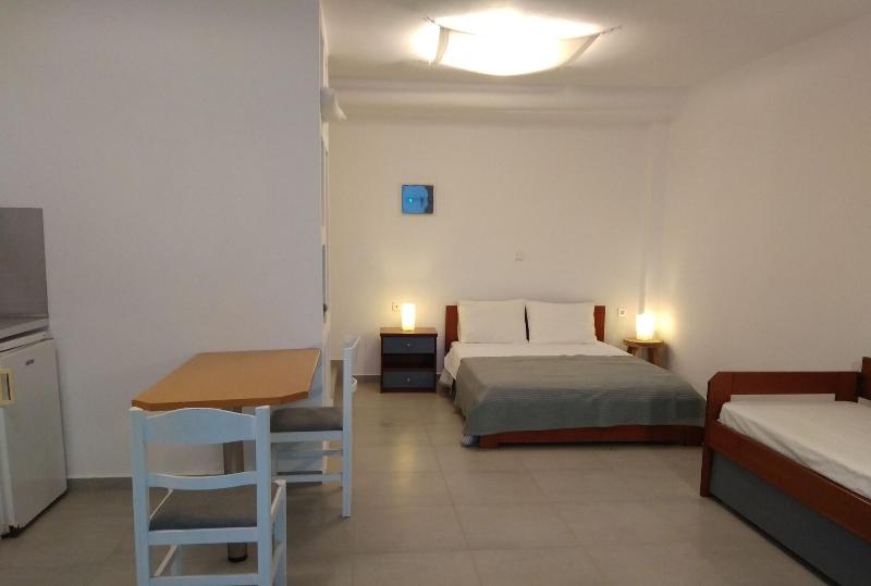 Milos Bay Suites - Oda