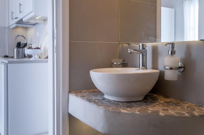 Milos Bay Suites - Oda