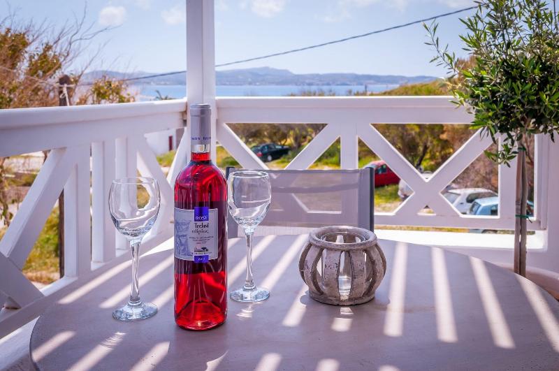 Milos Bay Suites - Oda