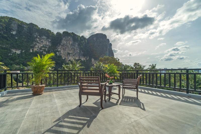 Andaman Breeze Resort - Teras