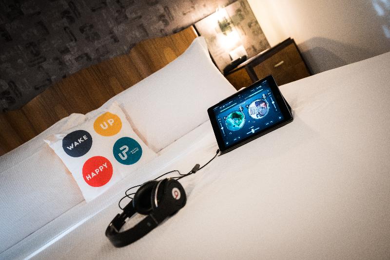 Up Hotel - Oda