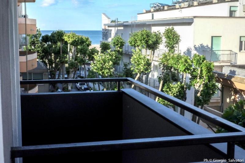 Up Hotel - Oda