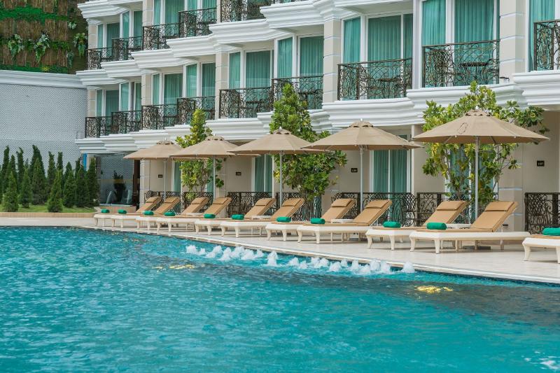 LK Emerald Beach - Havuz