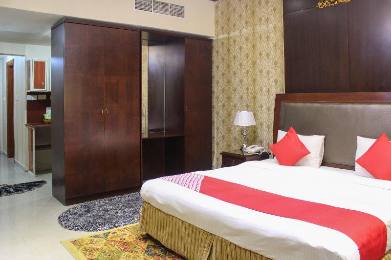 Clifton International Hotel - Oda