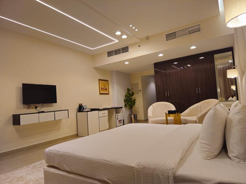 Clifton International Hotel - Oda