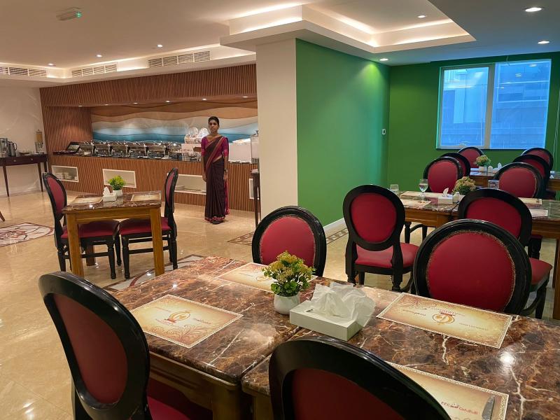 Clifton International Hotel - Restoran