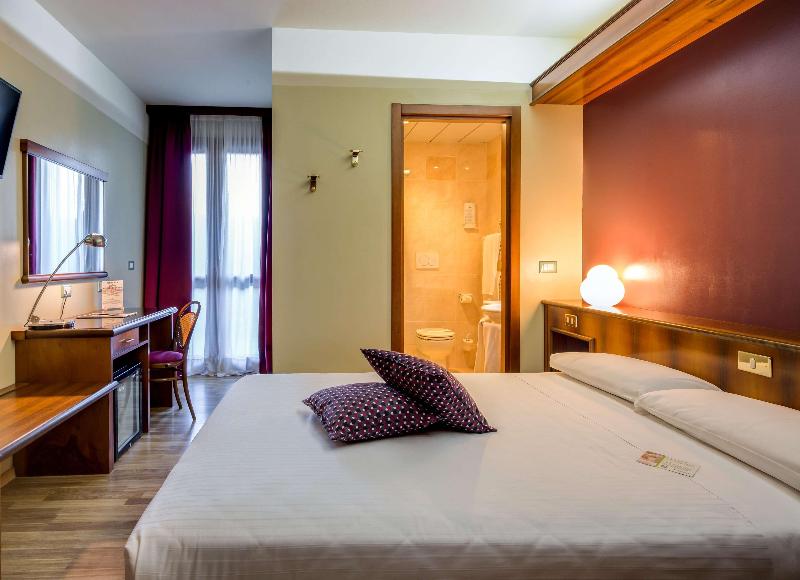 La Villa, Sure Hotel Collection by Best Western - Oda