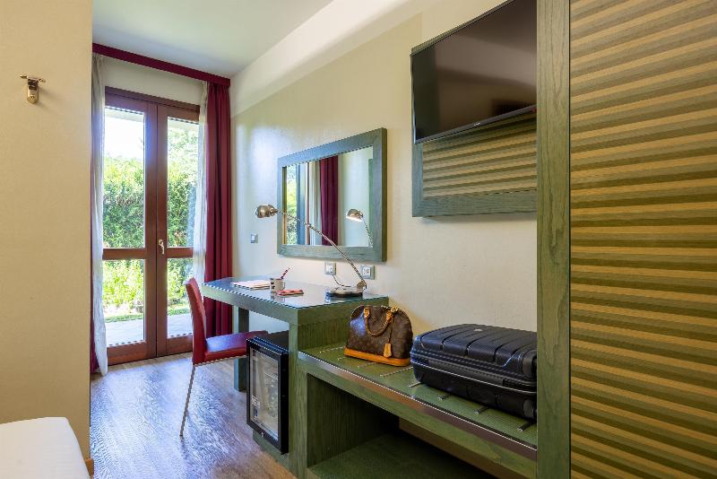 La Villa, Sure Hotel Collection by Best Western - Oda