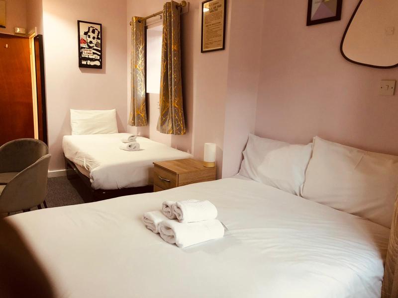United Lodge Hotel - Oda