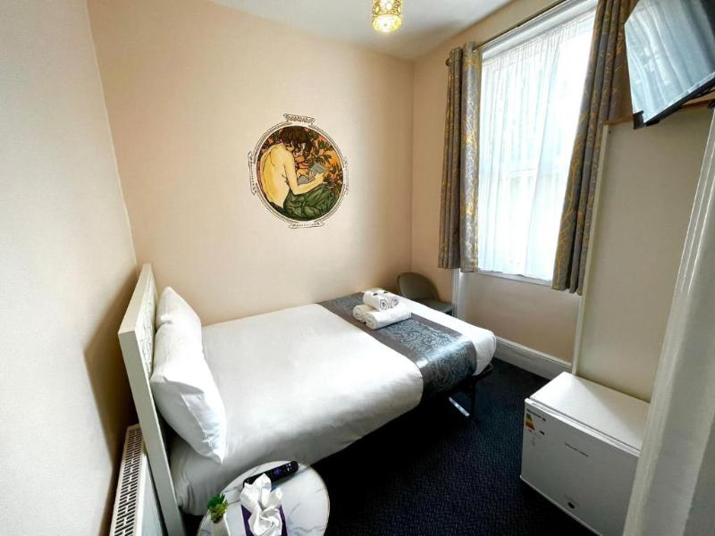 United Lodge Hotel - Oda