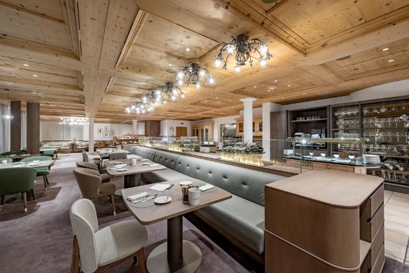 Relais & Chateaux Chasa Montana - Restoran