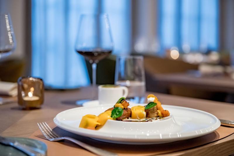 Relais & Chateaux Chasa Montana - Restoran