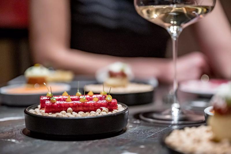 Relais & Chateaux Chasa Montana - Restoran