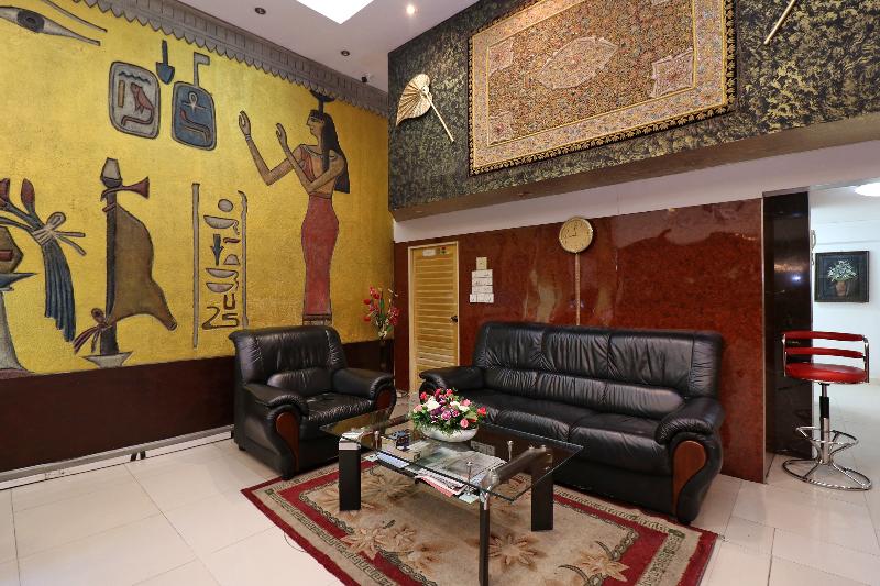 OYO 102 Diamond Residence Silom - Lobi