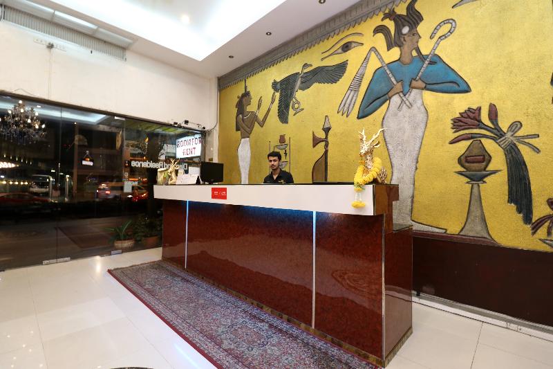 OYO 102 Diamond Residence Silom - Lobi