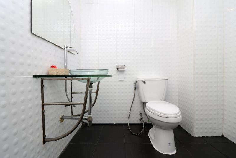 OYO 102 Diamond Residence Silom - Oda